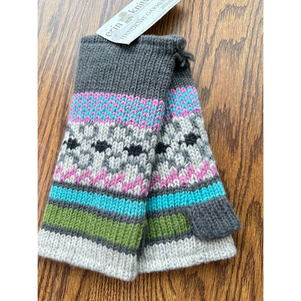 Erin Knitwear Aran Cable Wool Hand‎ Warmers & Mittens Fair Isle Pattern